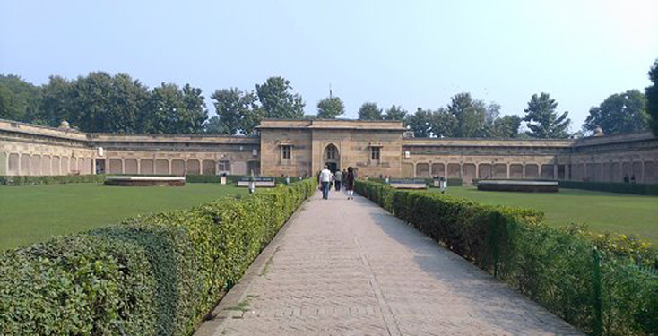 photos of sarnath museum